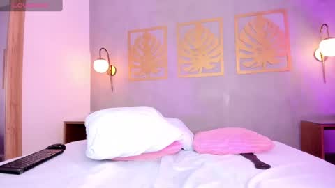 MAJO ROSE  online show from October 1, 8:08 pm