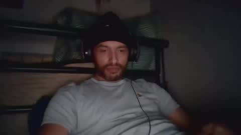 majorb121 online show from January 20, 7:46 pm