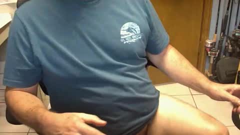 majormike34 online show from April 22, 10:39 pm