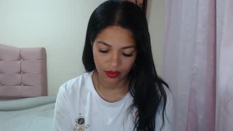 MAKENNAA online show from April 17, 10:17 am