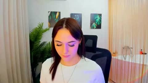 makeyouehappy online show from November 28, 12:34 pm