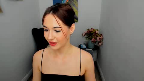 makeyouehappy online show from March 8, 3:32 am