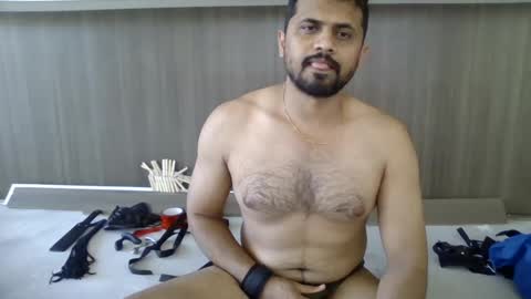 Rakesh Slave online show from September 10, 11:39 pm