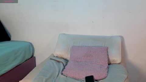 Maki online show from February 15, 9:13 pm