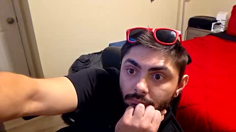 mako4u online show from December 5, 10:57 am