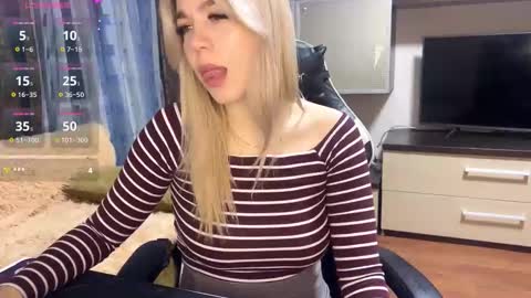 maksisisia online show from November 12, 6:54 pm