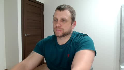 malchyshka online show from April 1, 9:34 pm