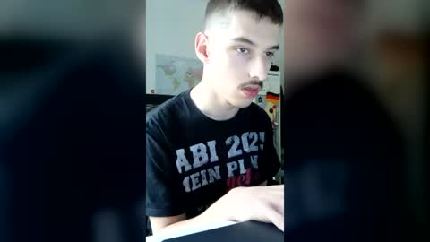 male20y online show from June 25, 1:05 pm