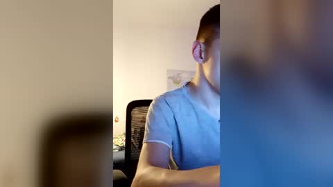 male20y online show from June 25, 12:29 am