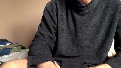 malefrench1 online show from February 18, 10:04 am