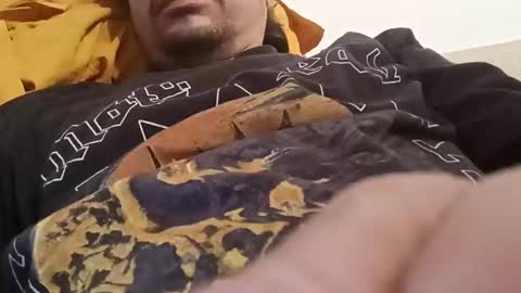 malenchanted online show from December 1, 4:16 pm