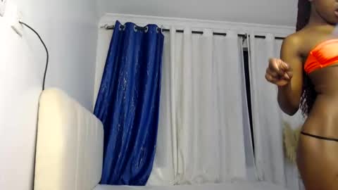 malia online show from April 20, 2:14 am