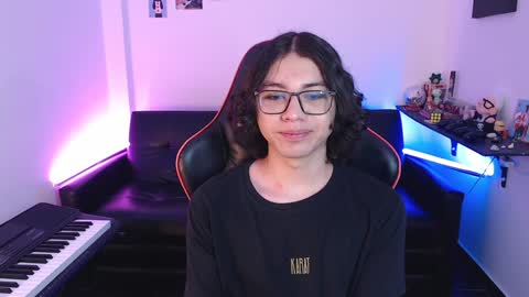 Malik  online show from February 6, 5:09 pm