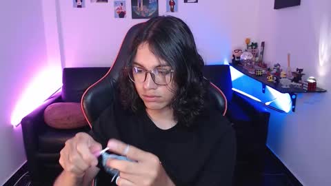 Malik  online show from October 17, 3:27 pm