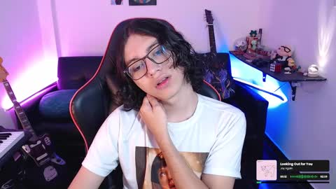 Malik  online show from March 10, 3:52 pm