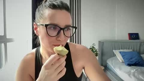 malina568708 online show from March 11, 2:29 pm