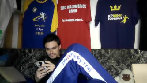 Snapshot of mamamia1789 chatting on February 25, 12:05 pm mamamia1789 online show from February 25, 12:05 pm