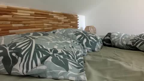 mamattv online show from April 25, 11:56 am