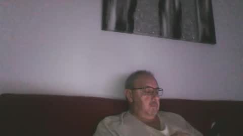 OLDMANFREE online show from November 22, 9:45 pm