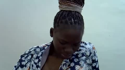 mamichula42 online show from October 31, 3:07 am