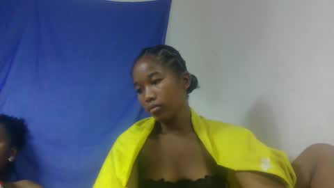 mamieriela online show from February 1, 7:11 pm