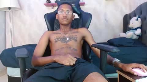 man_san11 online show from October 8, 4:24 pm