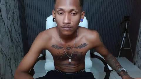 man_san11 online show from September 19, 7:06 pm