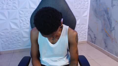 man_san11 online show from March 1, 6:01 pm