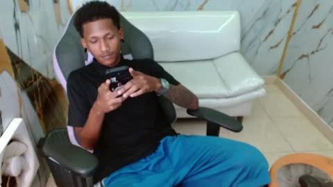 man_sant11 online show from April 2, 4:03 pm