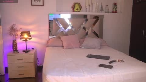 Snapshot of manelyk_10 chatting on February 28, 4:42 pm online show from February 28, 4:42 pm