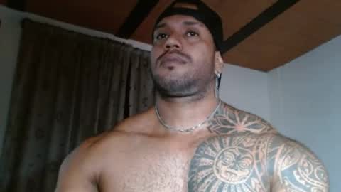 Manolo online show from April 28, 3:38 pm