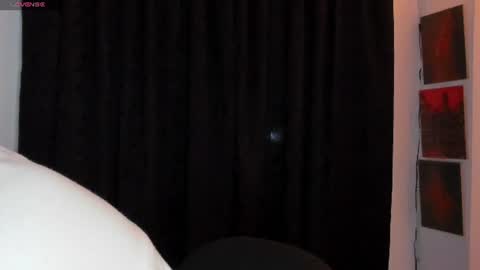  independent model online show from June 29, 1:13 am