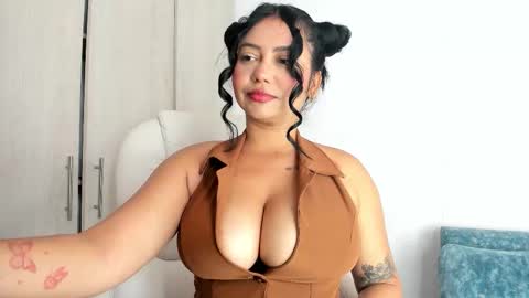 MANUELA online show from November 26, 2:58 pm