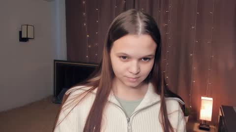 Glowworm online show from November 5, 9:11 am