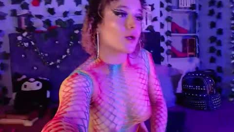 Snapshot of mapu_delyth chatting on October 22, 3:31 am Maria Paula online show from October 22, 3:31 am