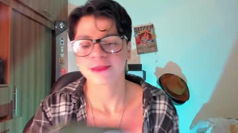 mar_alexis online show from December 14, 7:25 am