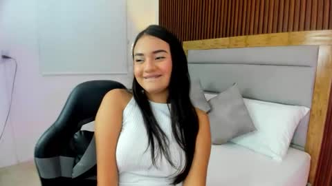 M A R A online show from January 12, 11:01 pm