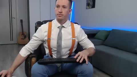 alex marvelxx online show from December 5, 8:17 pm