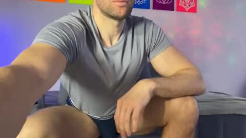 alex marvelxx online show from February 3, 7:35 am