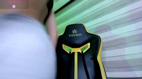 Marce  online show from December 4, 10:57 pm