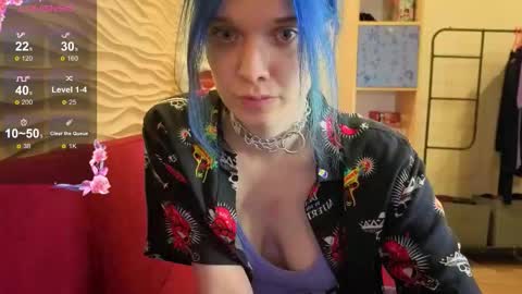 marci_n online show from November 1, 11:37 pm