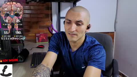 Marck  Independent model  online show from March 26, 3:56 am