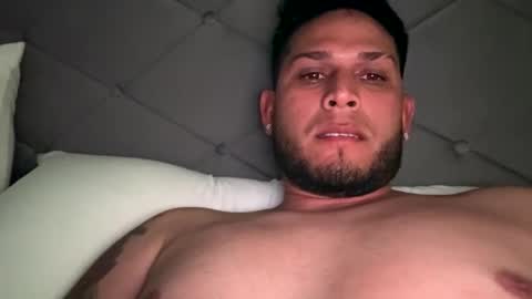 marcos131216 online show from June 8, 6:09 pm