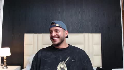 marcus_lafourt online show from January 31, 9:05 pm