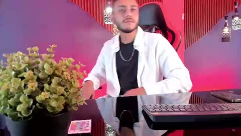 Marcus online show from June 21, 1:06 pm