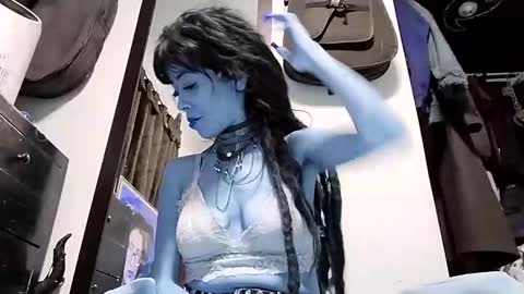 mageritt online show from December 2, 3:19 am