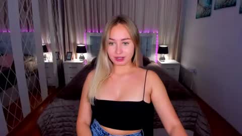 MargoSugar online show from July 4, 10:30 am