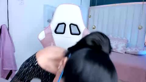 Margot  online show from February 2, 12:56 pm