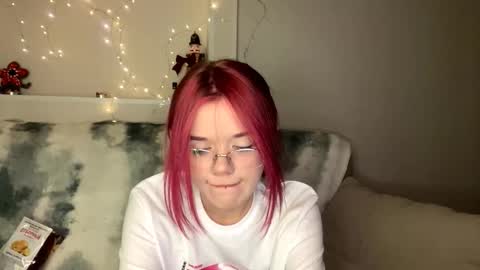 Lina online show from February 12, 10:35 pm