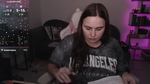 mari moore online show from October 17, 9:57 am